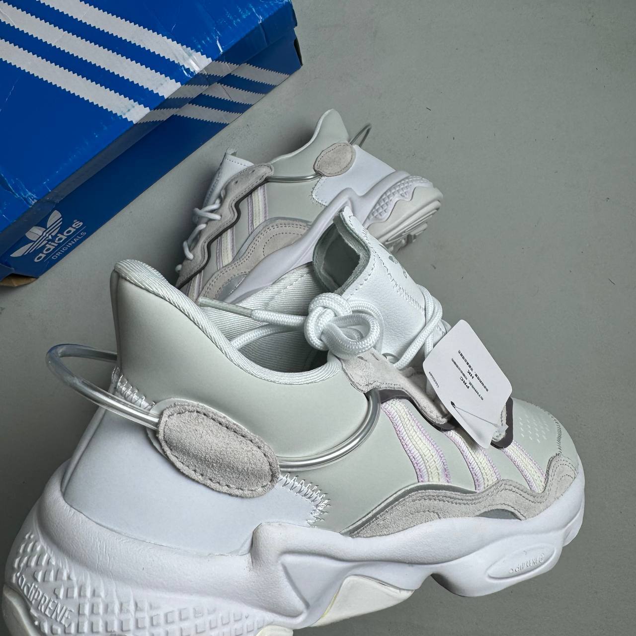 Кроссовки Adidas Ozweego Cloud White
