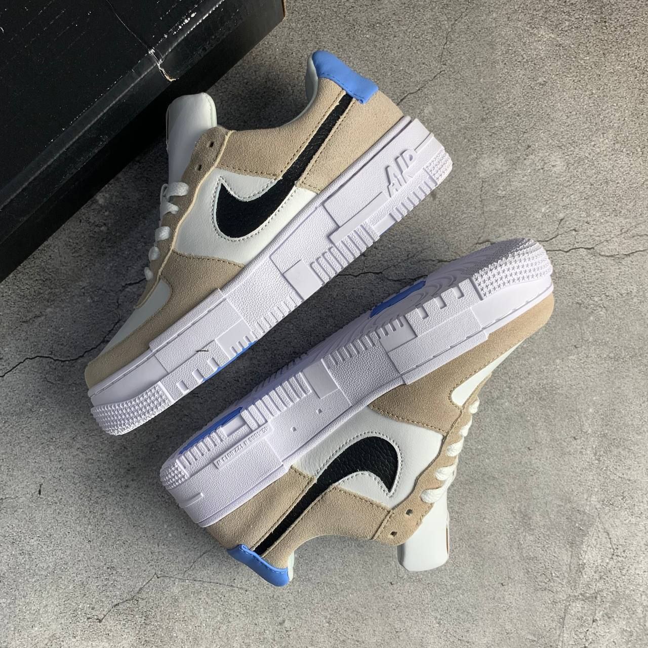 Desert sand 1s on sale