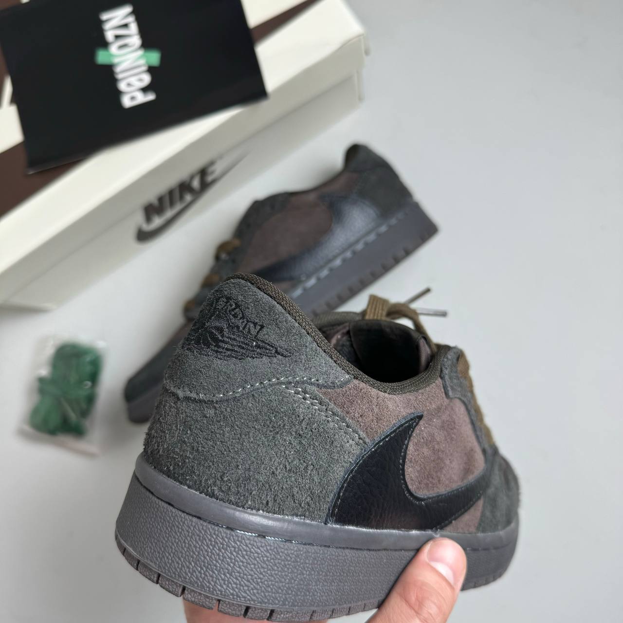 Кроссовки Travis Scott x Nike Air Jordan 1 Retro Low OG SP Velvet Brown