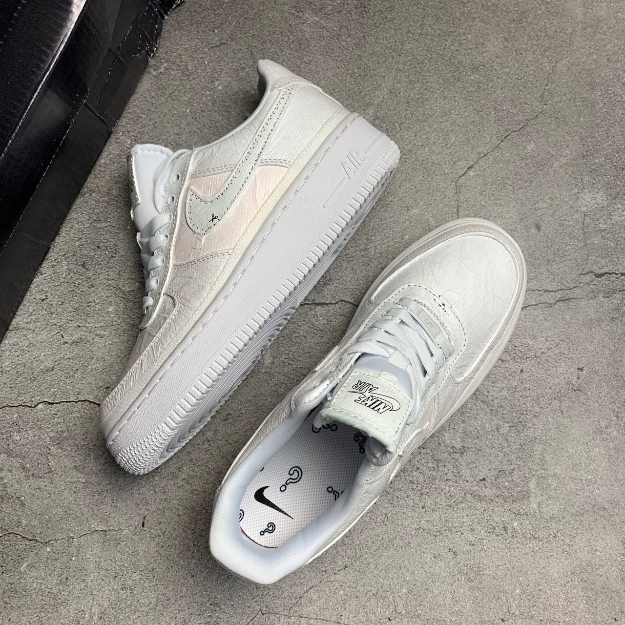 Nike air force one best sale lx reveal