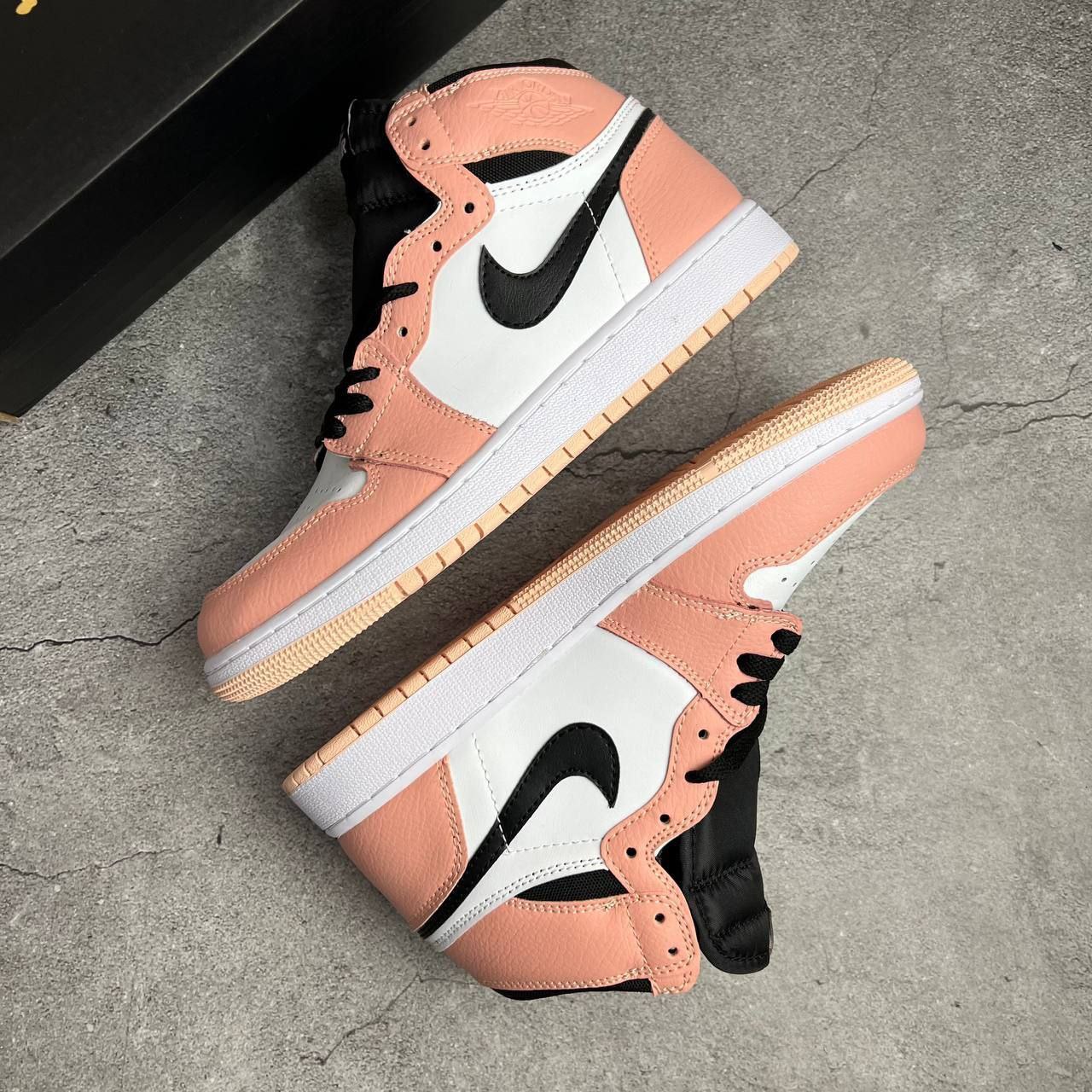 Nike Air Jordan 1 Mid GS Pink Quartz