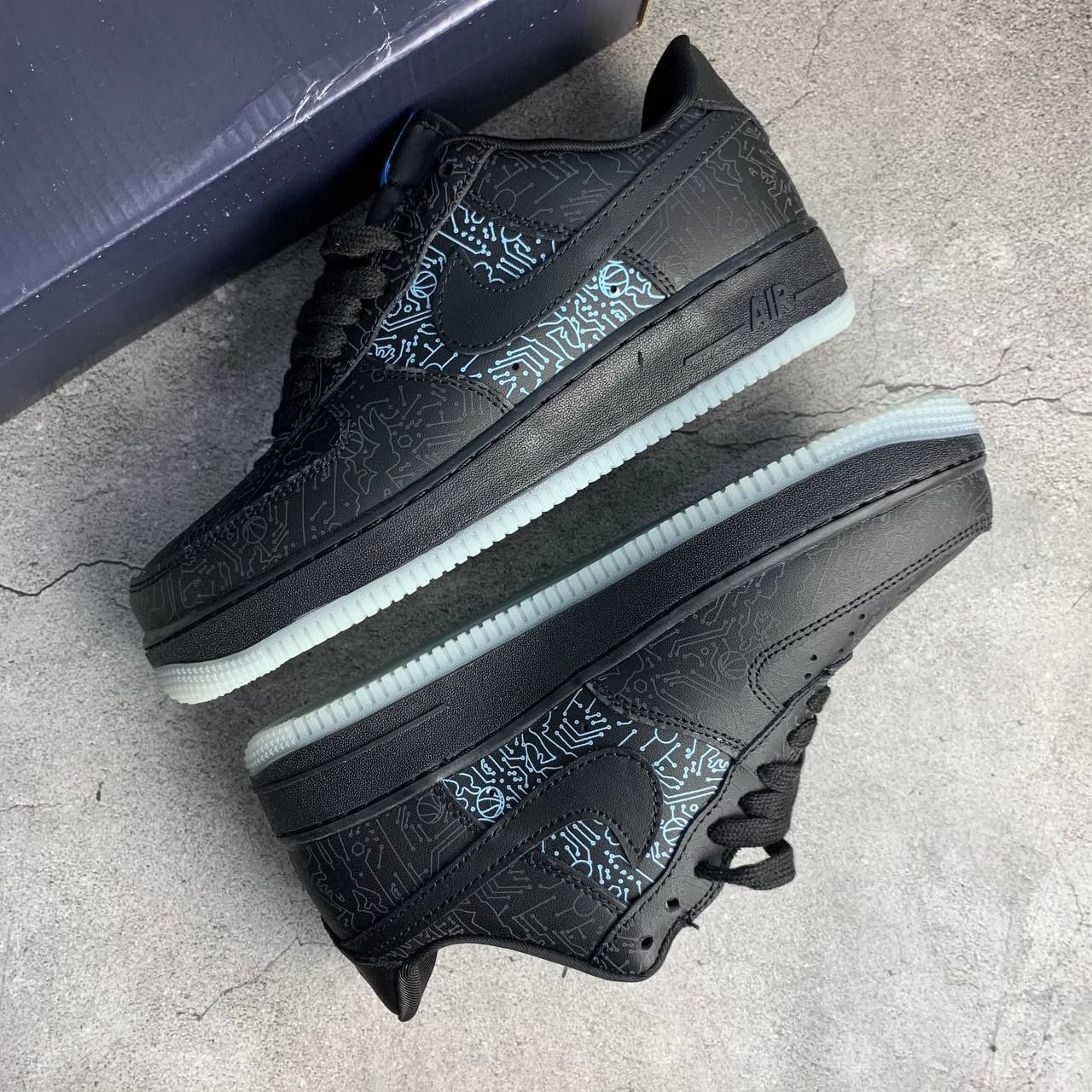 Кроссовки Nike Air Force 1 Low Computer Chip Space Jam Кроссовки Nike Air Force 1 Low Computer Chip Space Jam