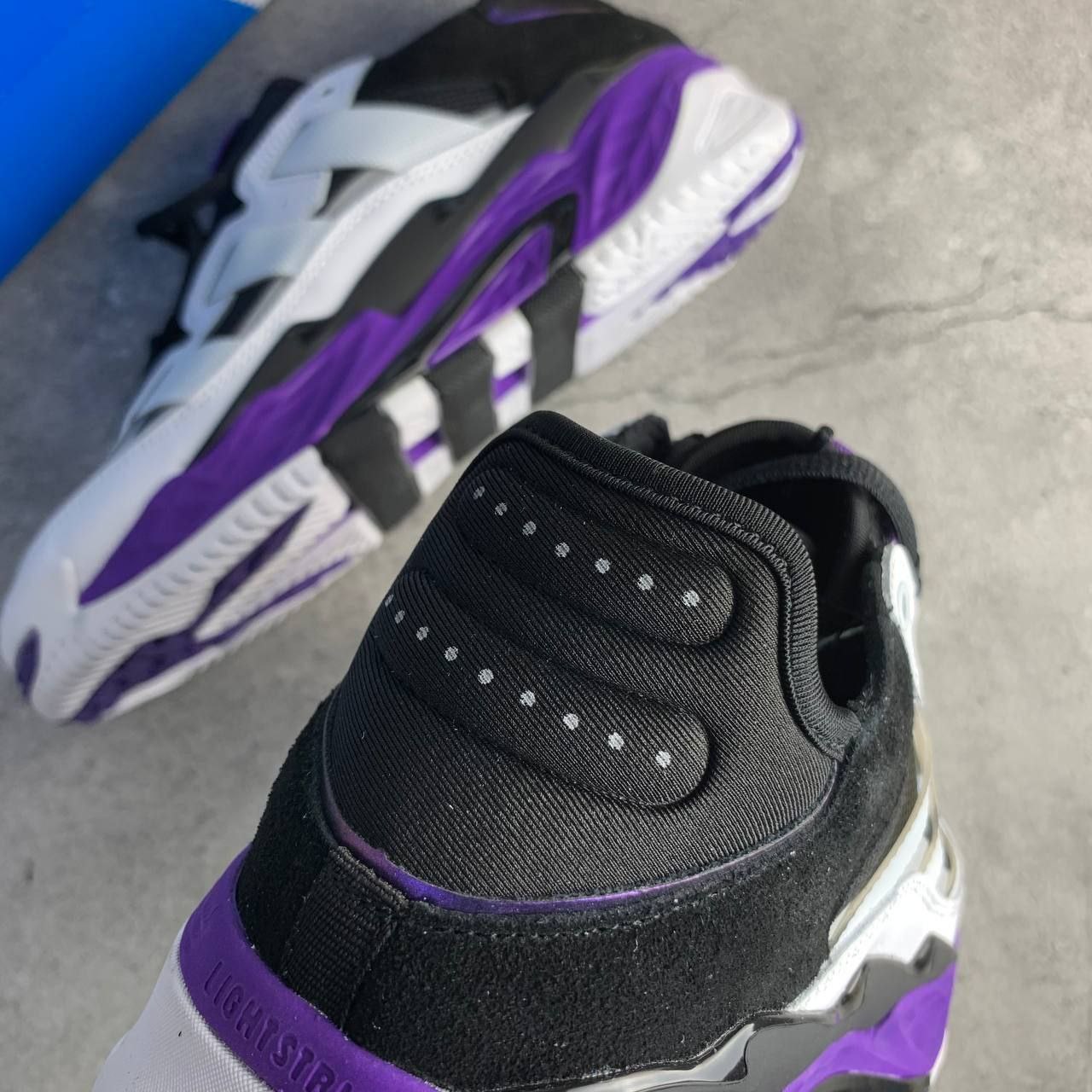 Кроссовки Adidas Niteball Cloud White / Power Purple / Core Black Кроссовки Adidas Niteball Cloud White / Power Purple / Core Black