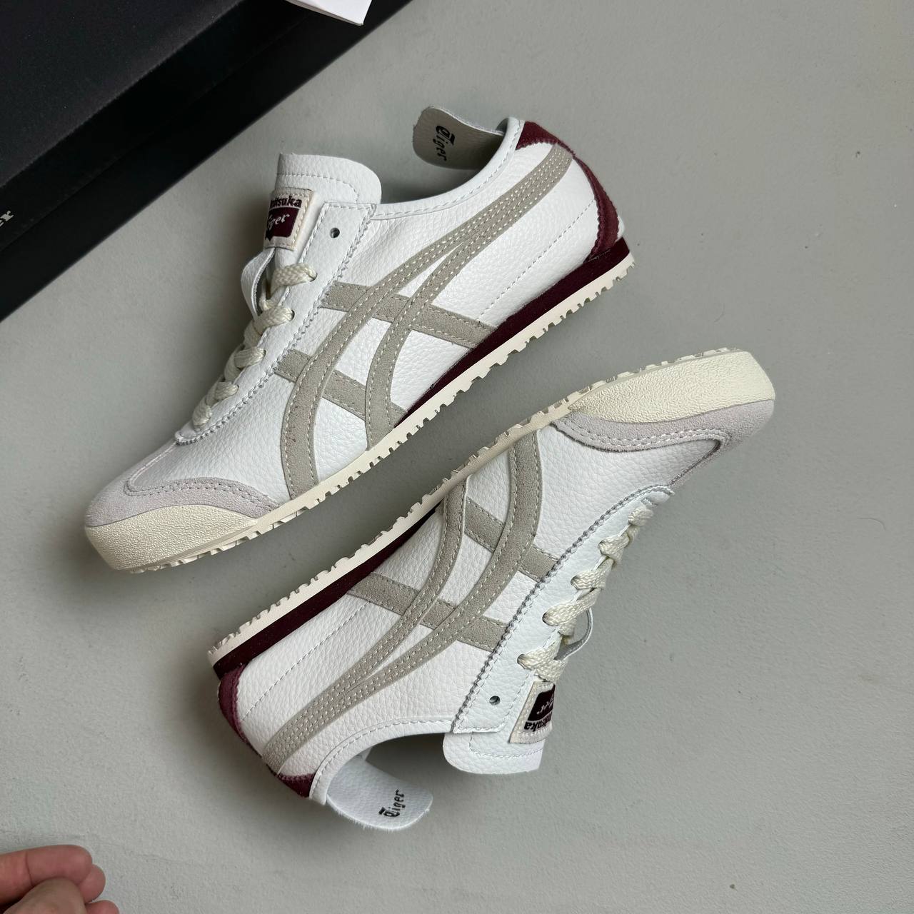 Кроссовки Onitsuka Tiger Mexico 66 Cream White Red
