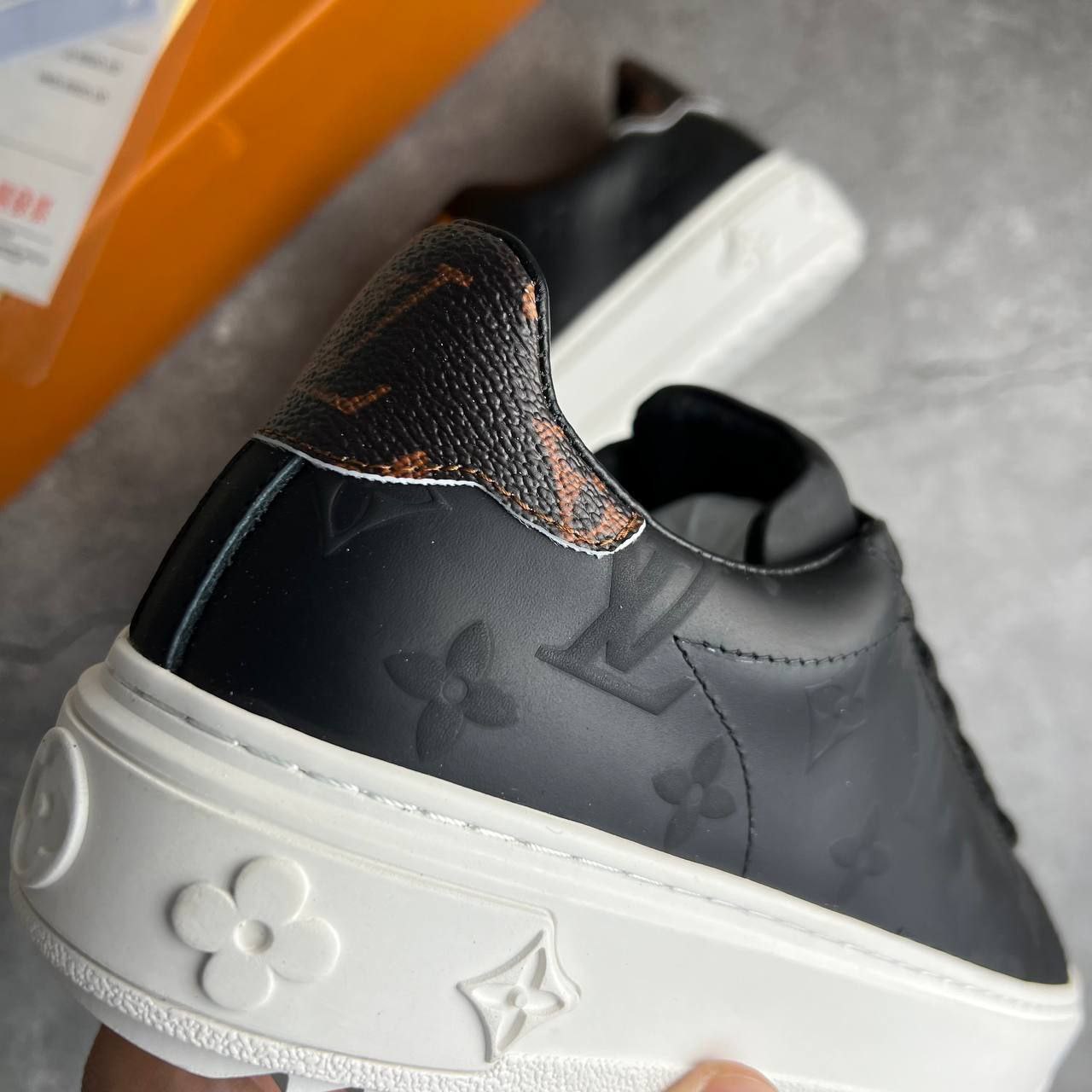 Кеды Louis Vuitton Time Out Black White