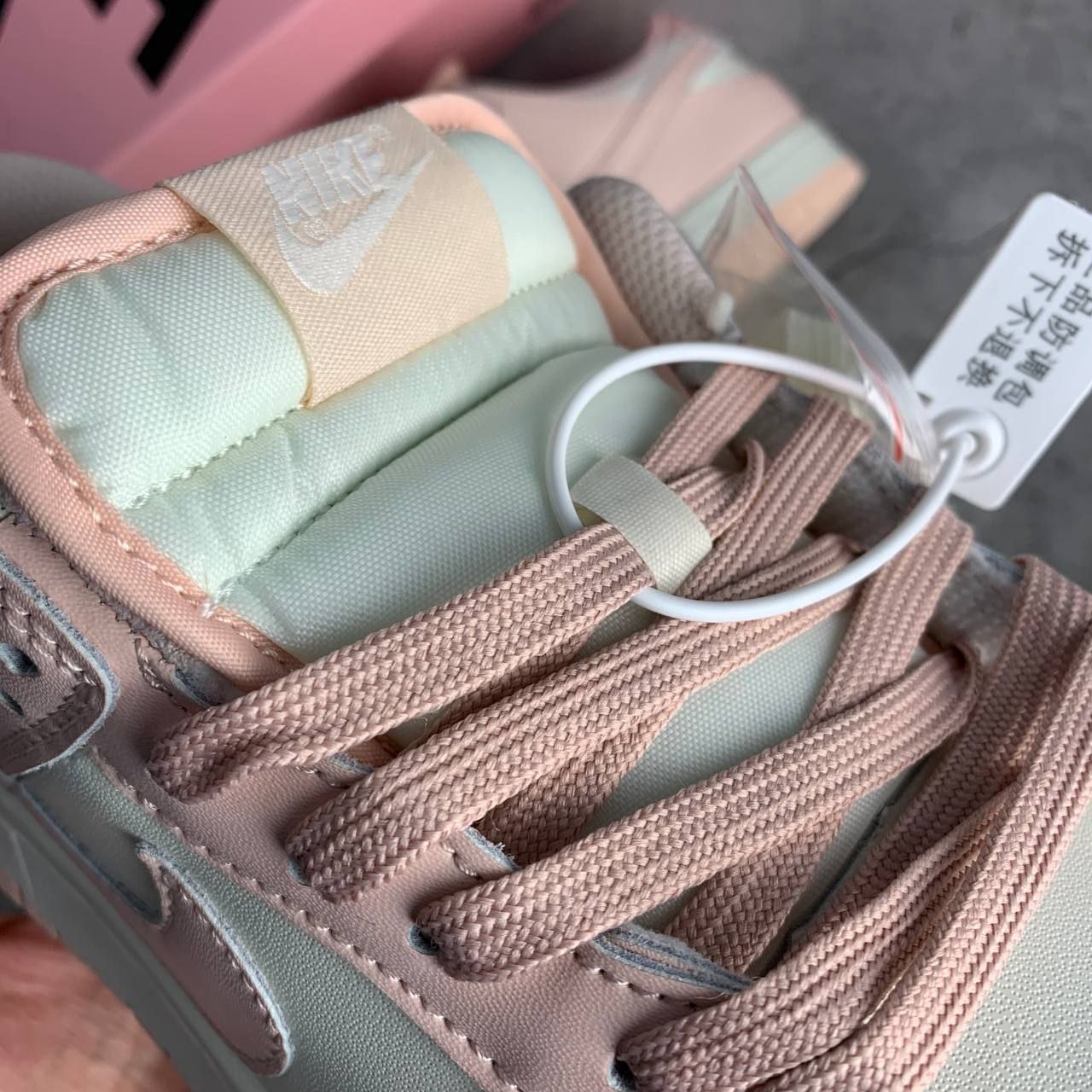 Кроссовки Nike Dunk Low Orange Pearl