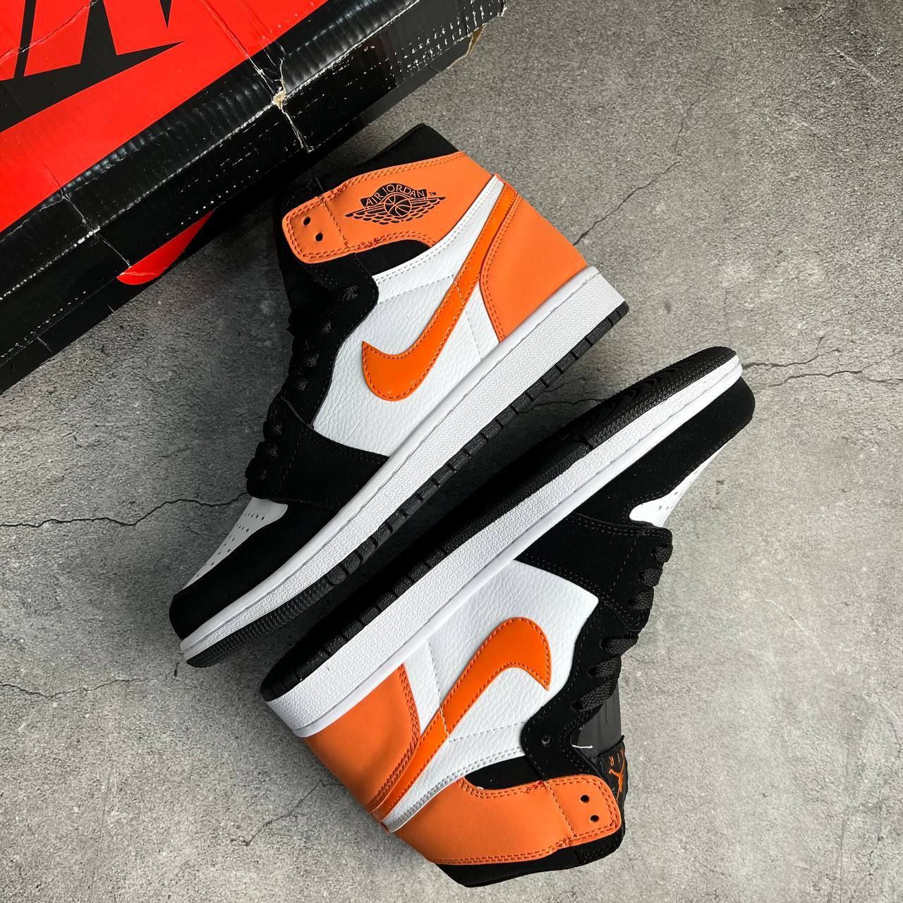 Кроссовки Nike Air Jordan 1 Mid Shattered Backboard