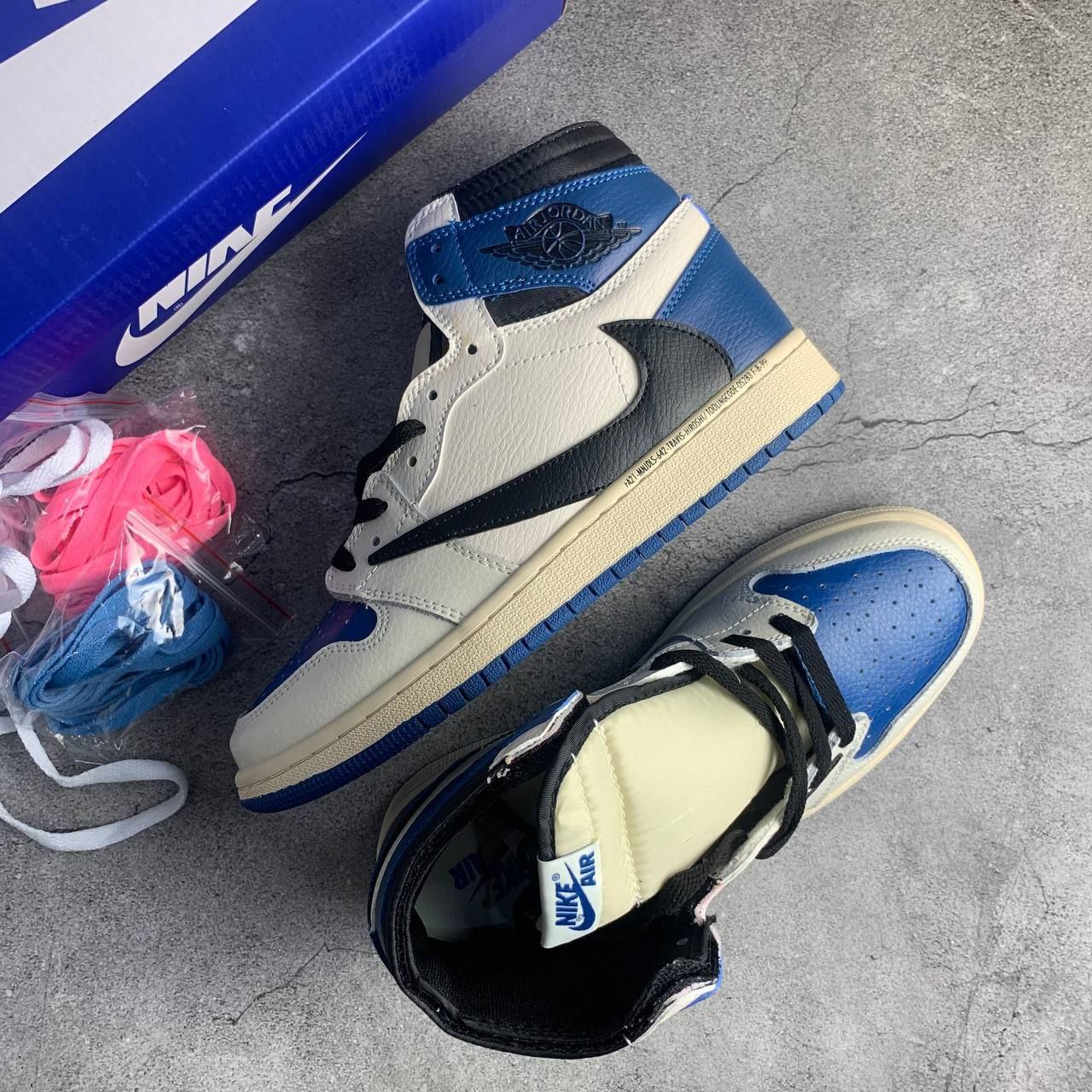 Nike Air Jordan 1 High OG SP Fragment x Travis Scott Air Jordan 1 High