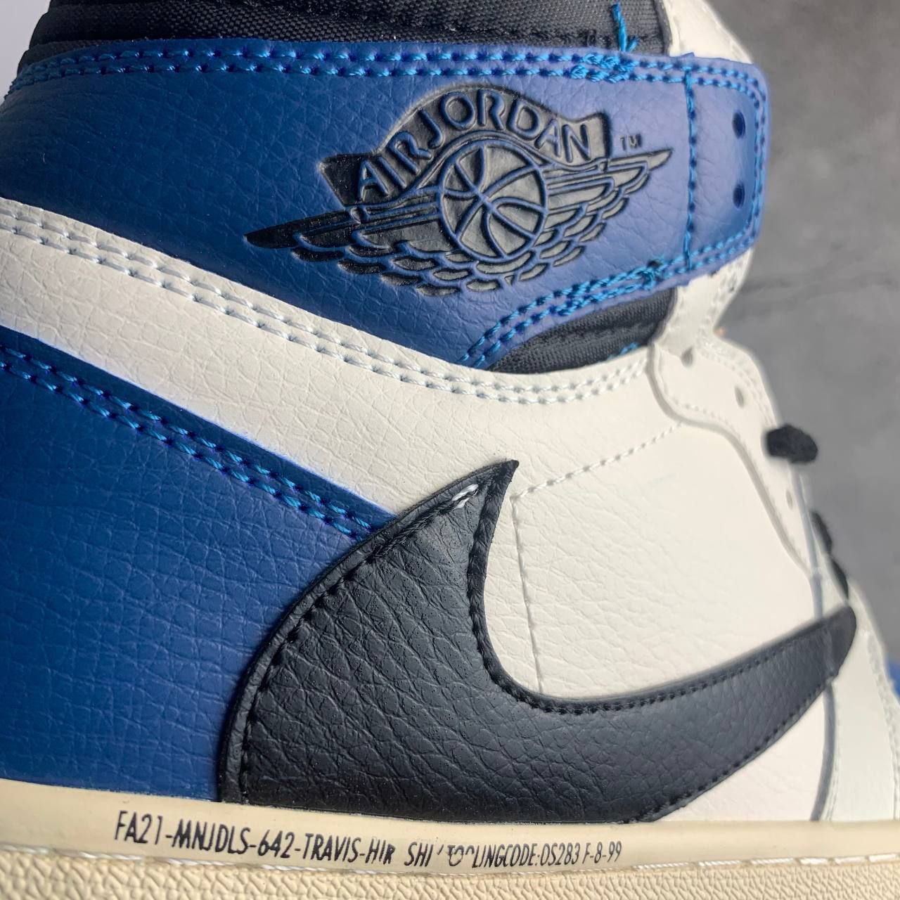 Кроссовки Nike Air Jordan 1 High OG SP Fragment x Travis Scott