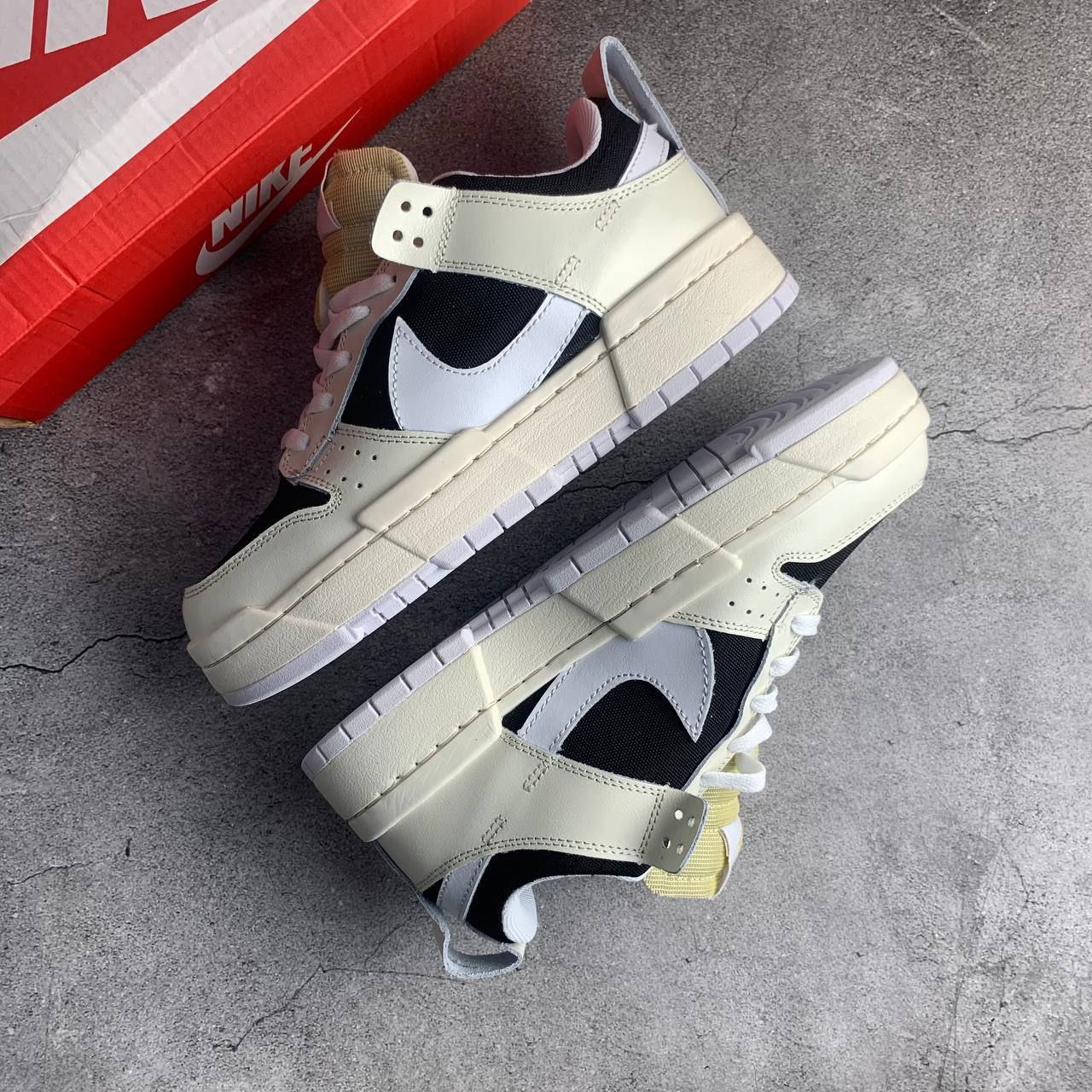 Кроссовки Nike Dunk Low Disrupt Pale Ivory Black