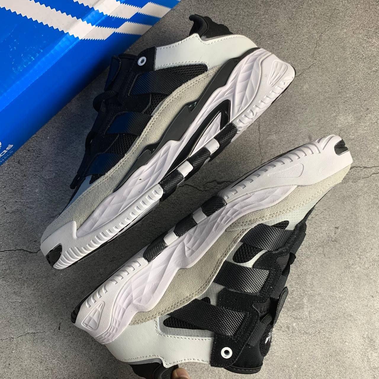 Кроссовки Adidas Niteball White Core Black Silver Metallic Кроссовки Adidas Niteball White Core Black Silver Metallic