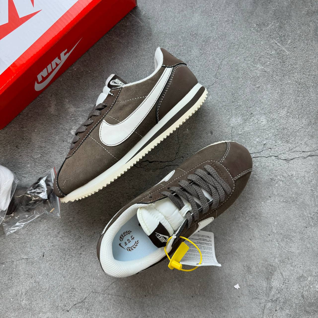 Кроссовки Nike Cortez SE Hangul Day