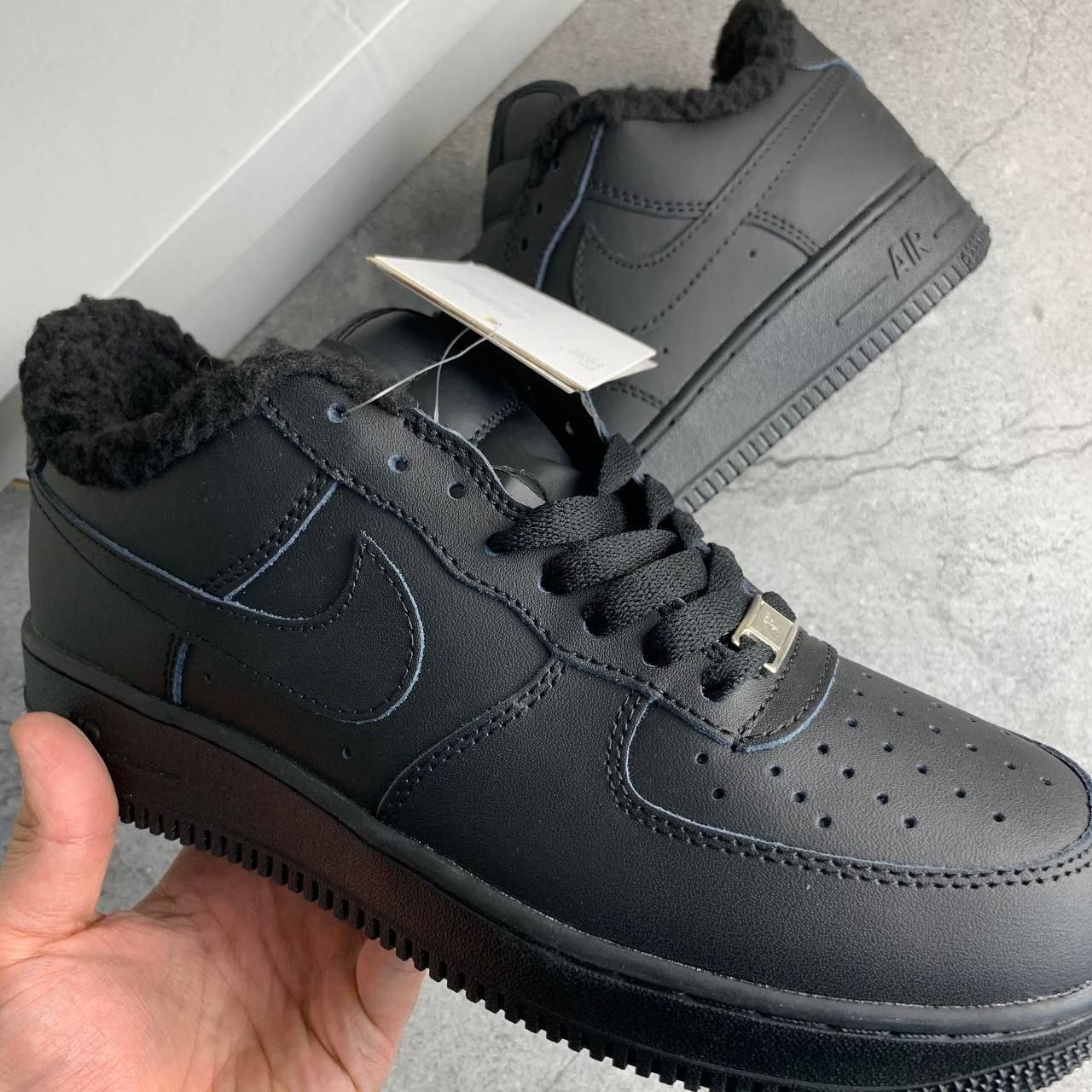 Nike air force 1 low triple black hotsell