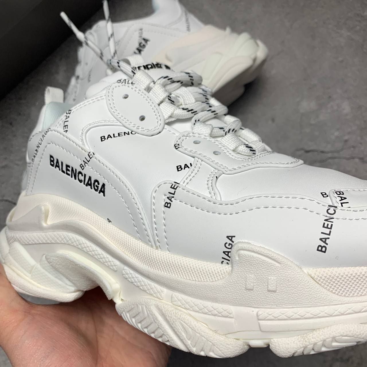 Кроссовки Balenciaga Triple S Allover Logo White