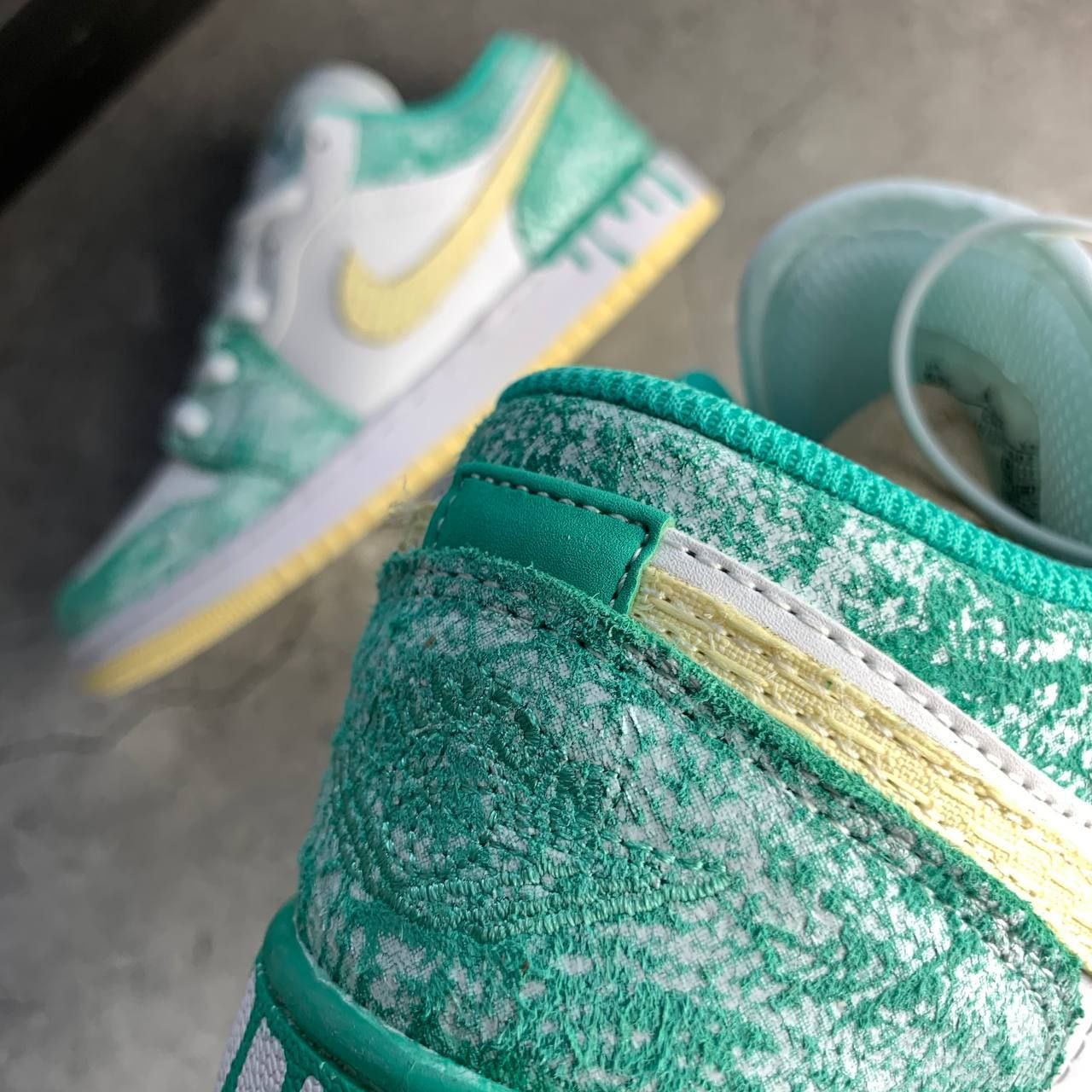 Кроссовки Nike Air Jordan 1 Low Paint Drip Mint Кроссовки Nike Air Jordan 1 Low Paint Drip Mint