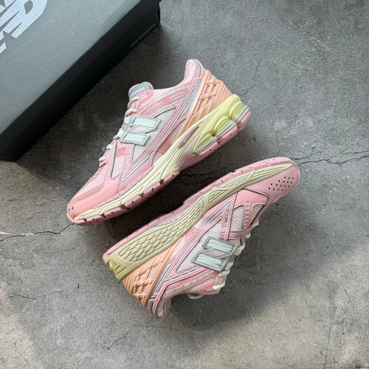 Кроссовки New Balance 1906U Lunar New Year - Shell Pink Кроссовки New Balance 1906U Lunar New Year - Shell Pink