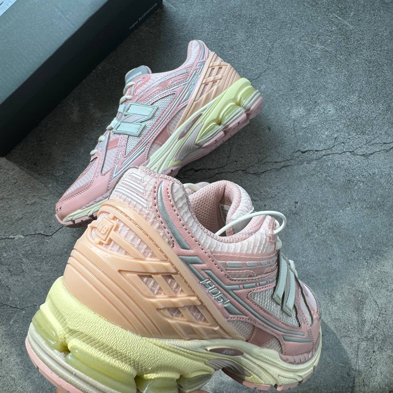 Кроссовки New Balance 1906U Lunar New Year - Shell Pink Кроссовки New Balance 1906U Lunar New Year - Shell Pink