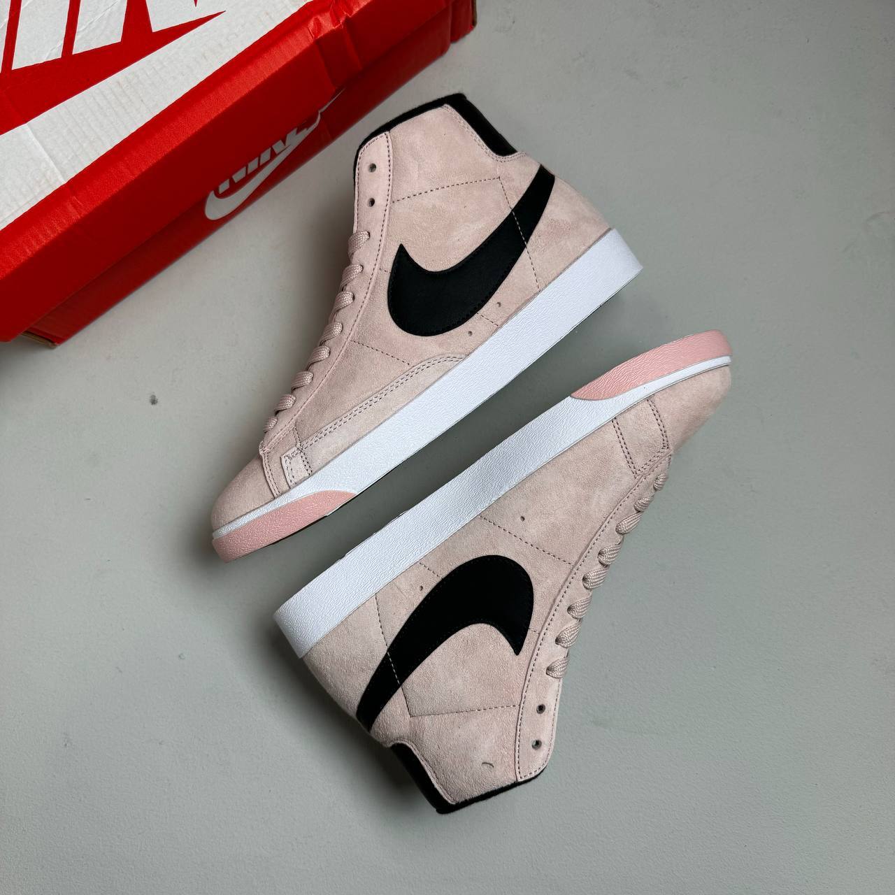 Кроссовки Nike Blazer Mid Vintage Suede Particle Pink