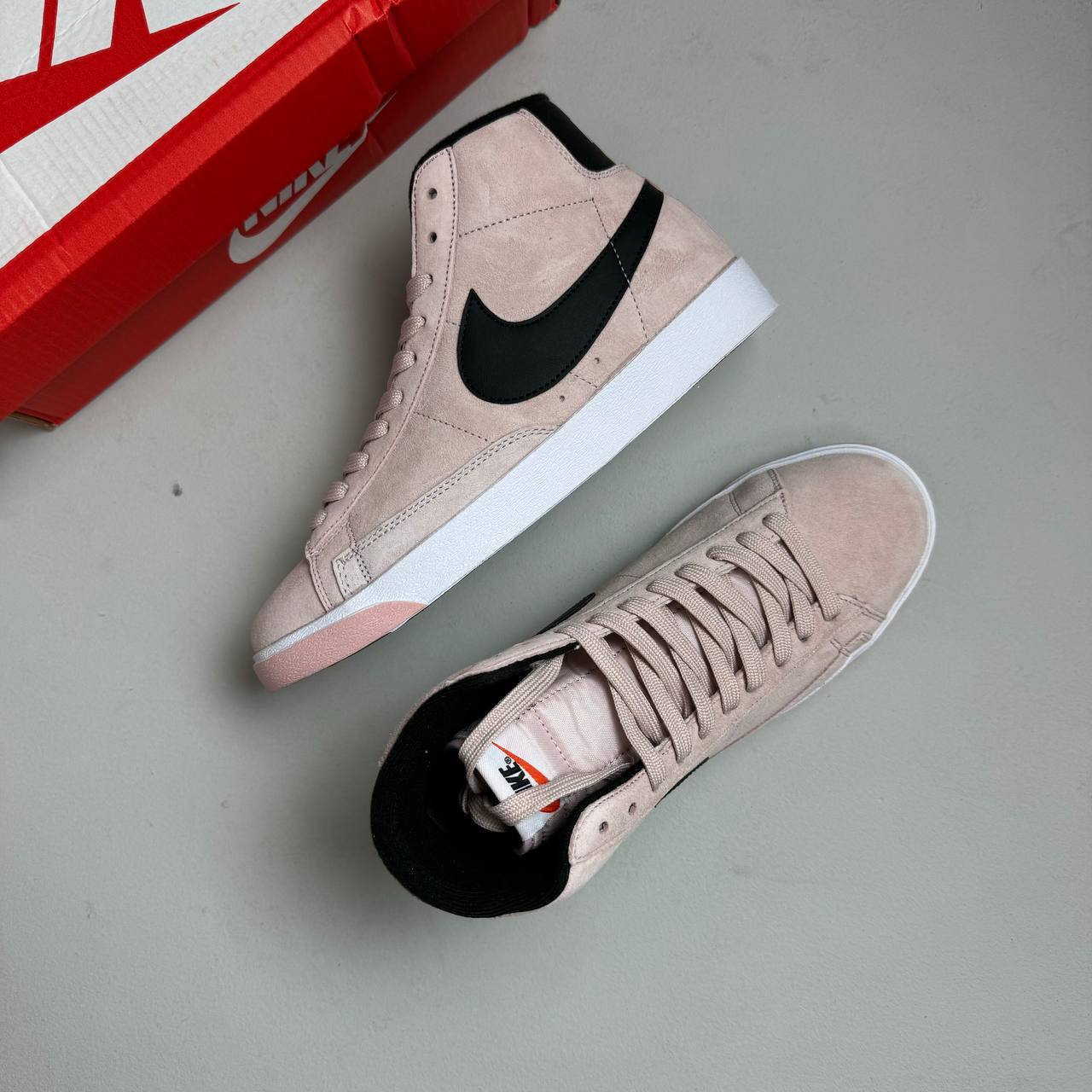 Кроссовки Nike Blazer Mid Vintage Suede Particle Pink